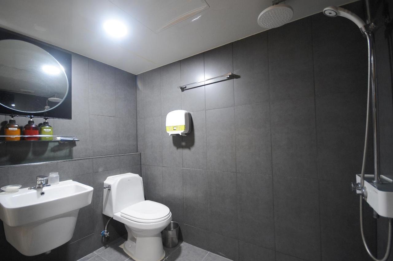 בוסאן Vitamin Hotel מראה חיצוני תמונה